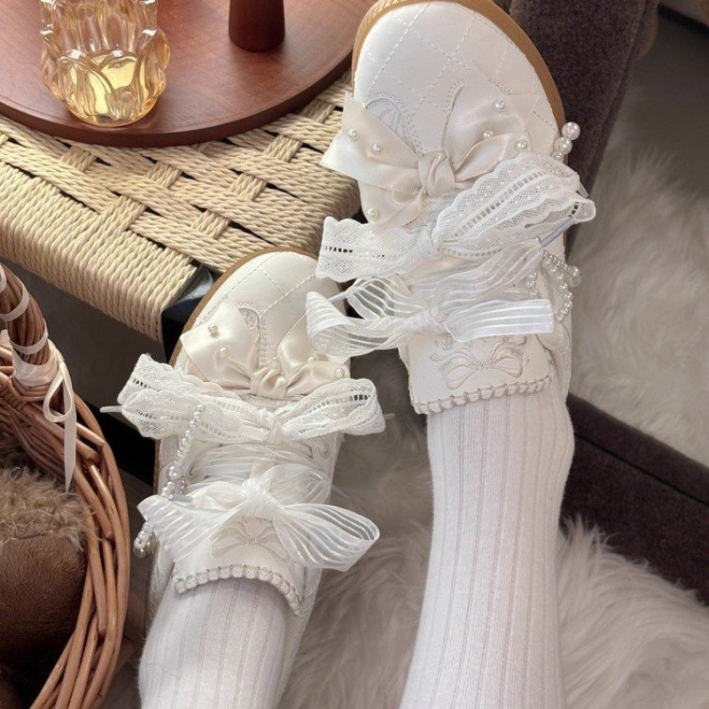 Sepatu Sneakers Model Lolita M - Embroidery Garments ulasan dan harga
